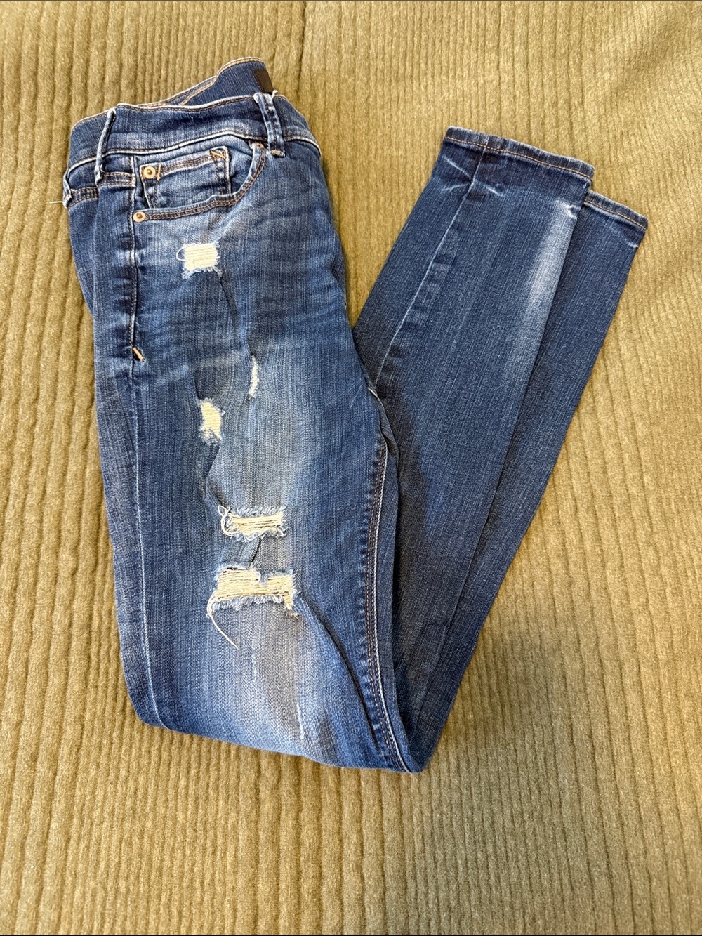 Express Women’s Distressed Dark Blue Skinny Jeans
